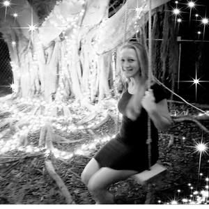 Meet your Posher, Jade